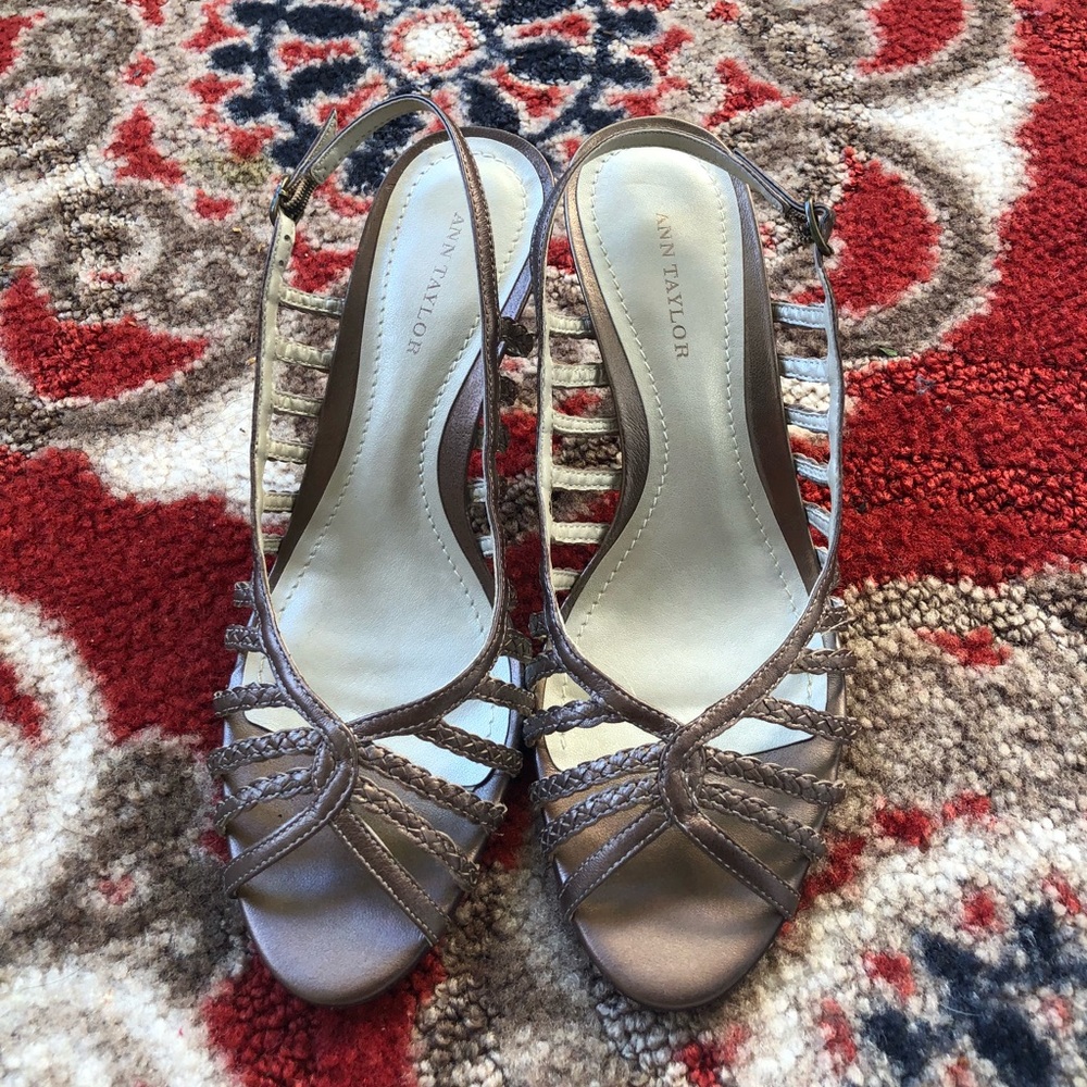 Ann Taylor Sandals.👡